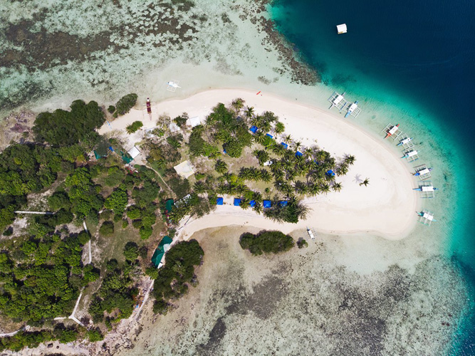 Pass Island Coron