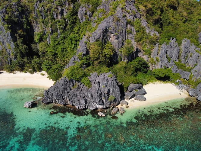 Coron Island Hopping