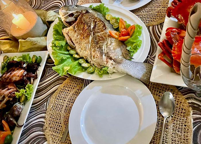 coron-palawan__0009_485363111_1175088024627998_2093709852512808443_n dining in Coron Philippines