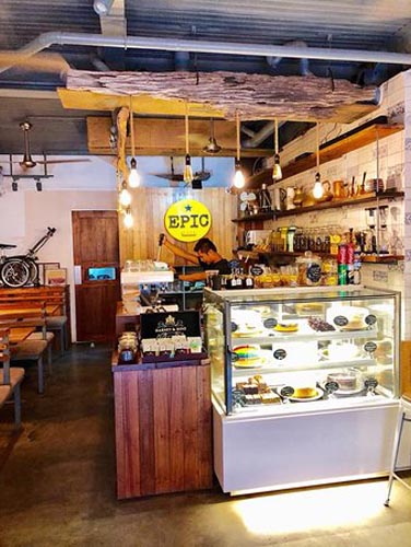 Epic Cafe Coron