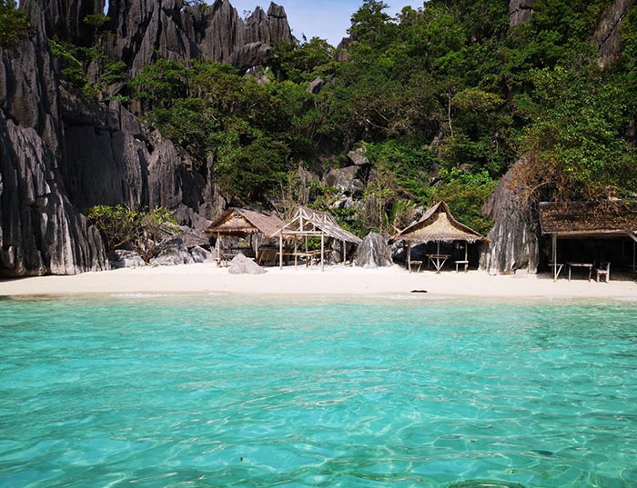 Smith beach Coron